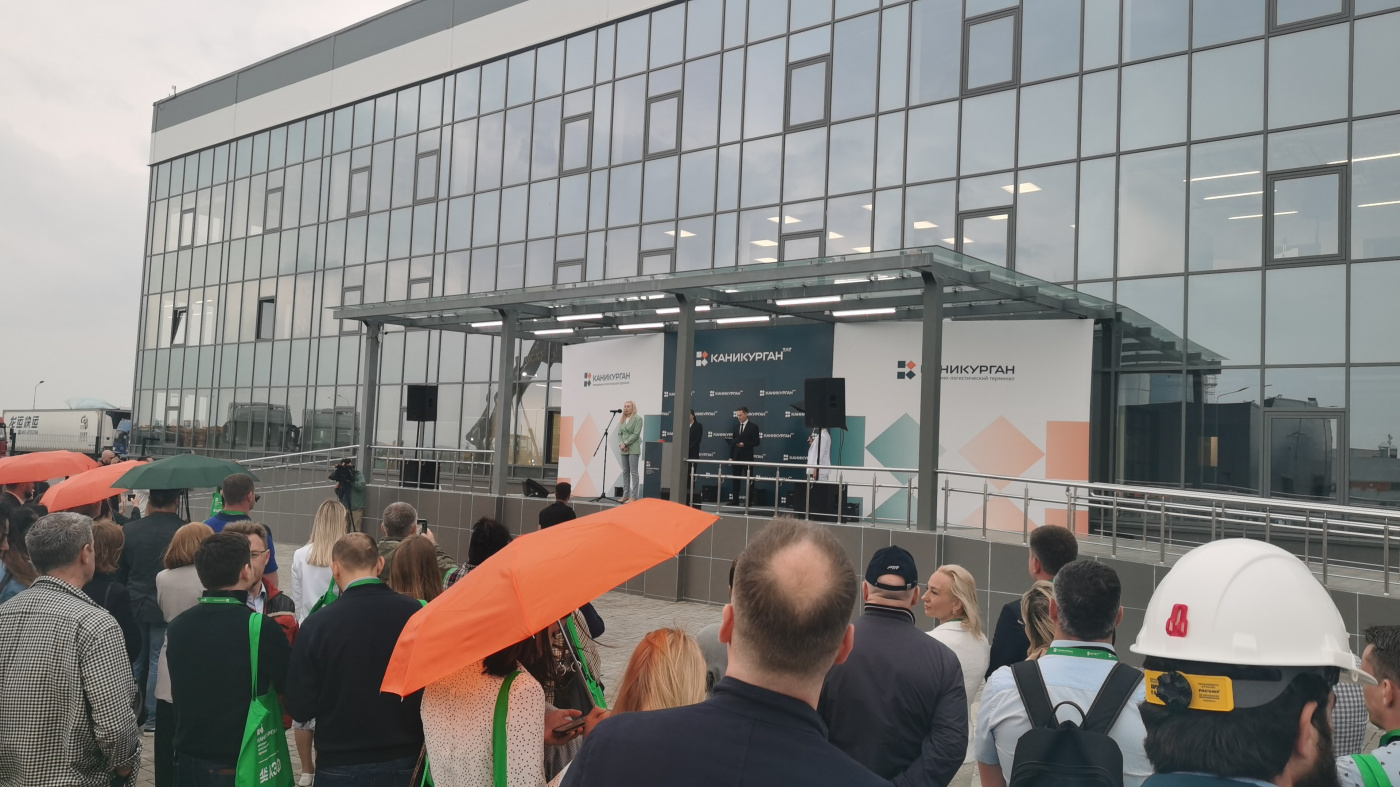 Резидент ТОР «Амурская» запустил ключевой логистический комплекс на границе с Китаем