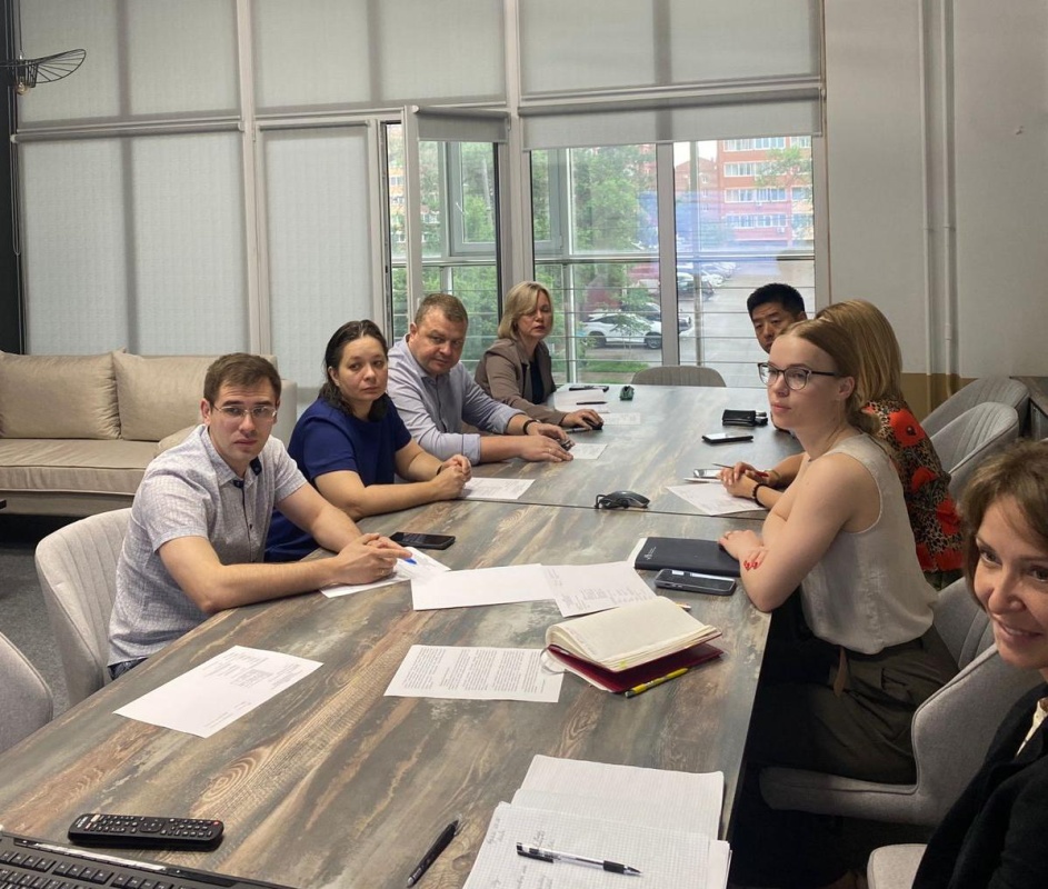 Перспективы сотрудничества в сфере образовательных программ по международной электронной торговле обсудили на встрече с Амурским государственным университетом 