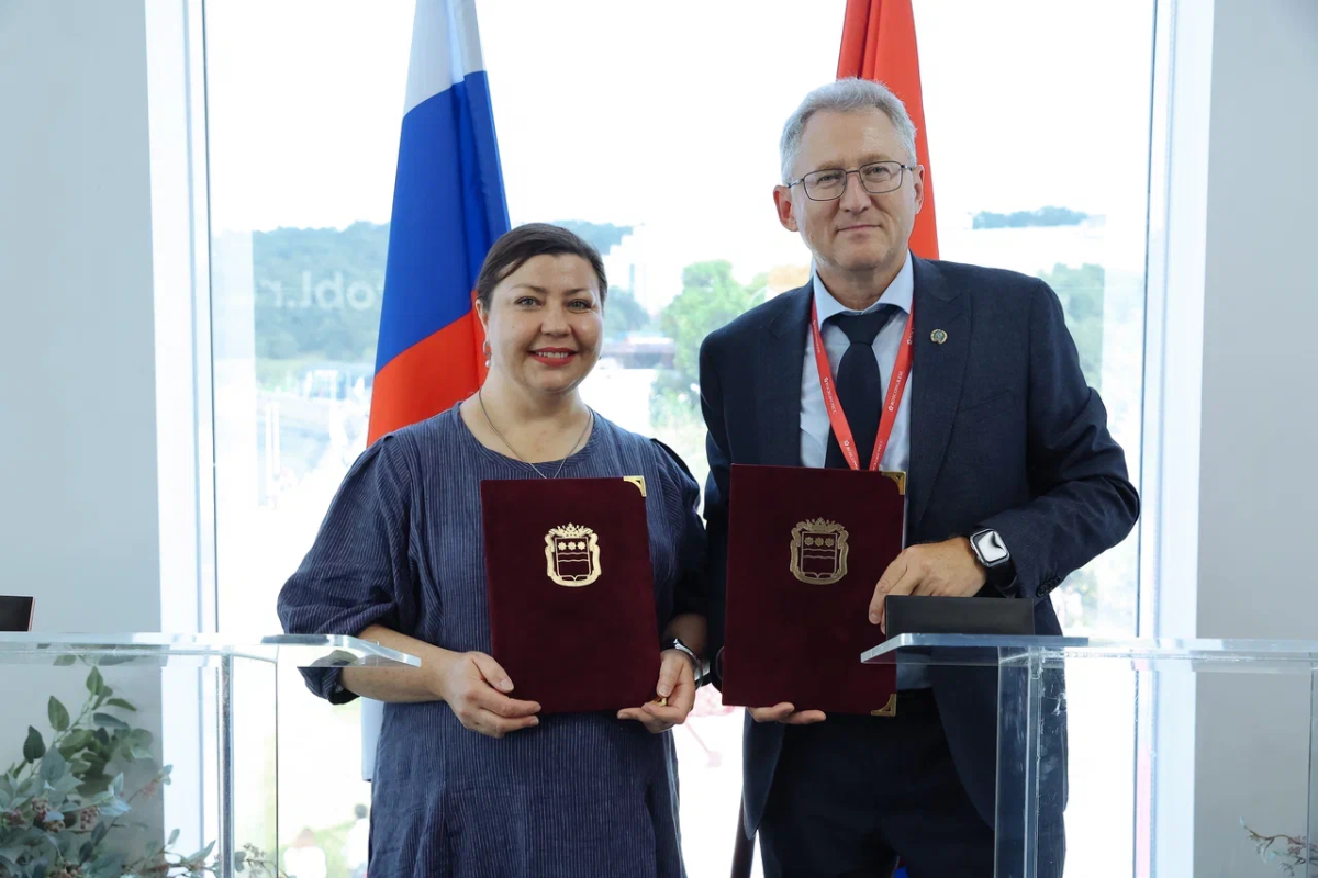 ВЭФ-2025: Инвестиции более 5,3 млрд рублей и почти 150 новых рабочих мест