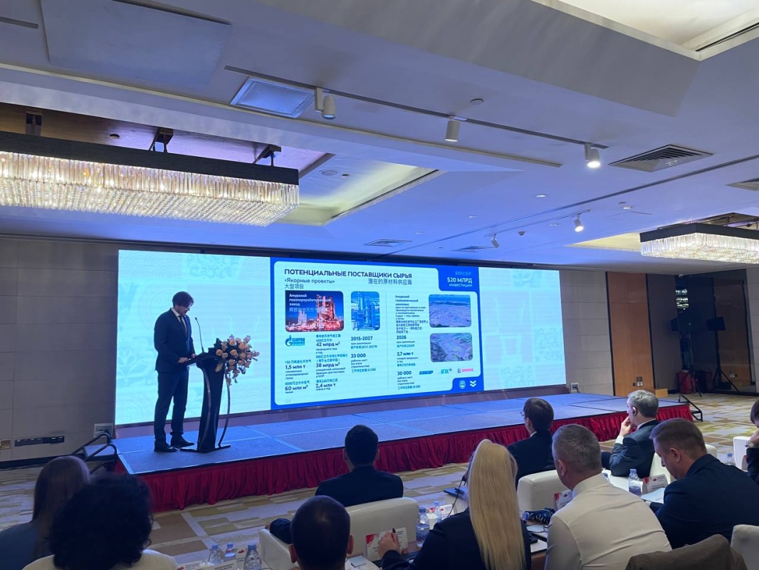 В период с 25 по 29 марта делегация Амурской области во главе с Губернатором Василием Орловым посетила город Гуанчжоу в провинции Гуандун (КНР)