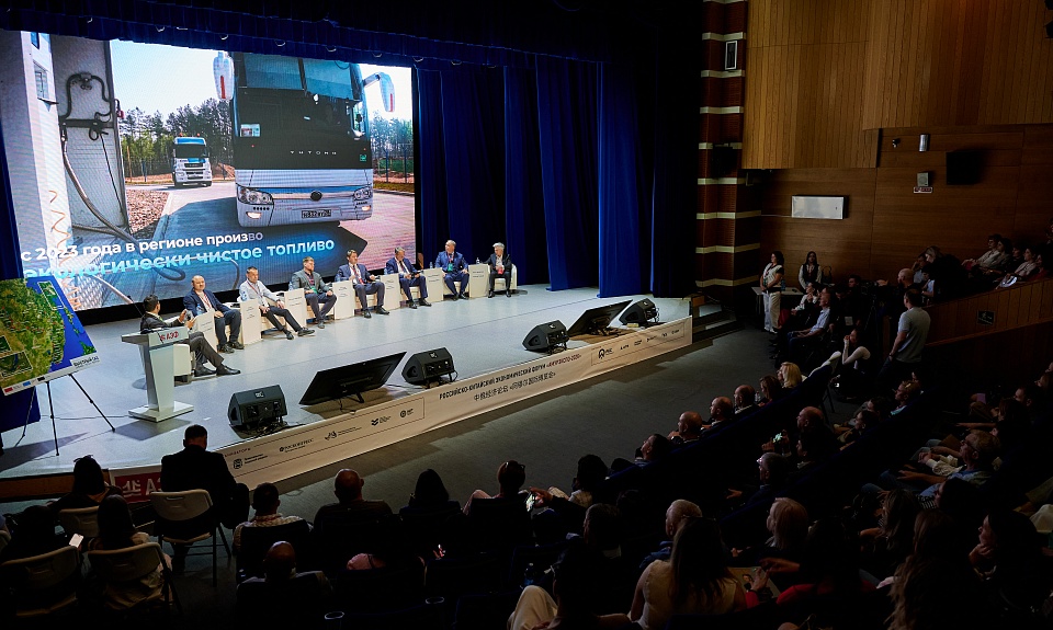  Газ - плюс, затраты - минус: благодаря переводу автопарка на газ затраты предприятий региона снижаются на более 40%
