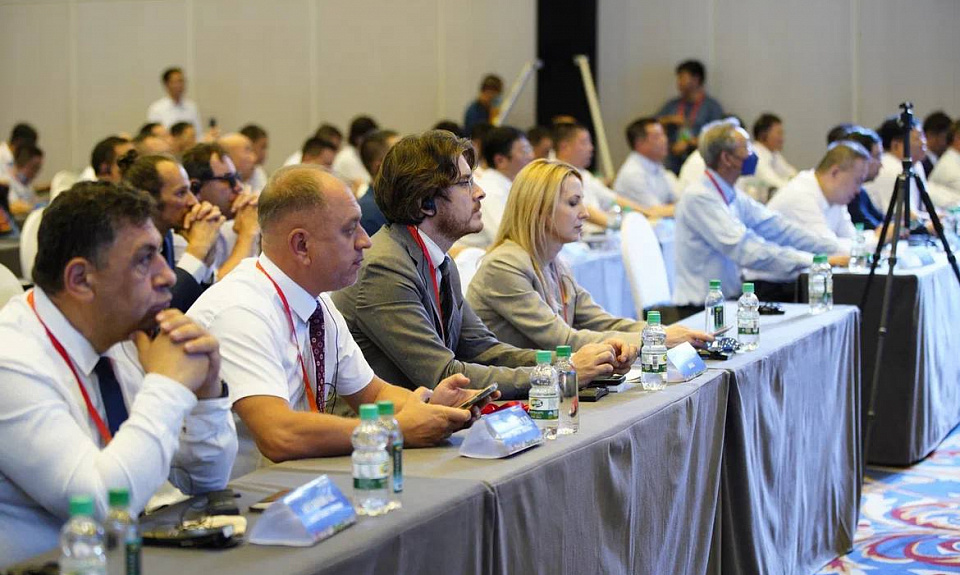 Василий Орлов: «Приглашаю бизнесменов инвестировать в амурские города, это будет очень выгодное вложение средств». Губернатор выступил на совместной презентации Благовещенска и Хэйхэ