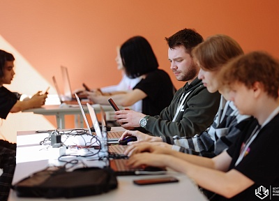  Для участия в региональном Хакатоне «Амурский код» поступило уже более 60 заявок