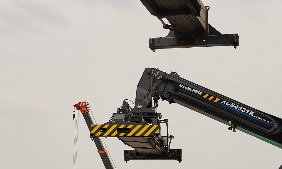 ТЛТ Каникурган сможет принимать до 600 большегрузов к концу лета