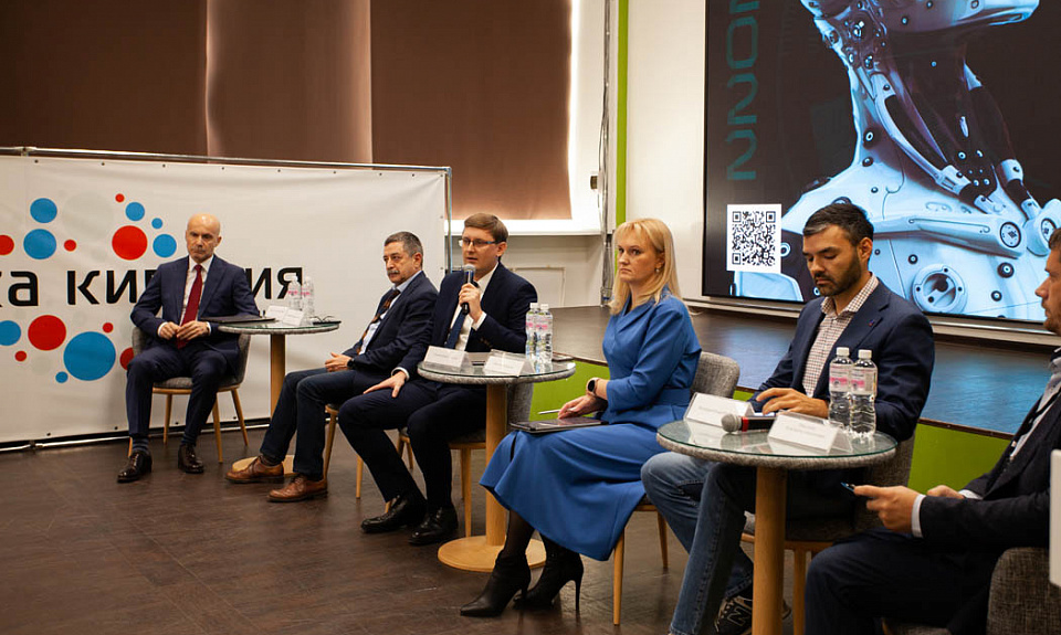 Инновации в медицине и импортозамещение: Лучшие инновационные проекты Приамурья наградили на «АмурТехно»