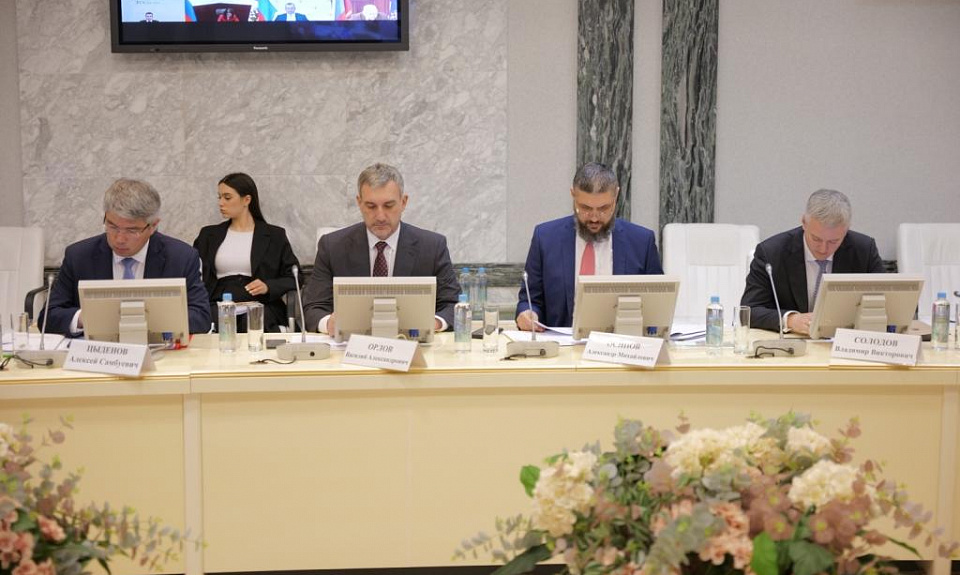 Василий Орлов: «Амурская область получила средства на поддержку двух инвестпроектов»
