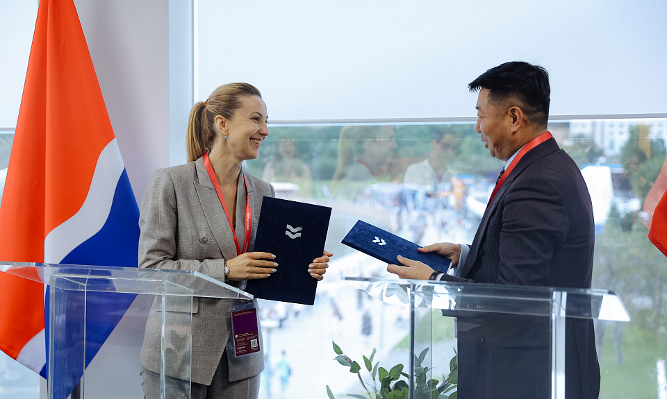 Китайская корпорация намерена создать индустриальный парк по производству интеллектуального оборудования в Благовещенском районе